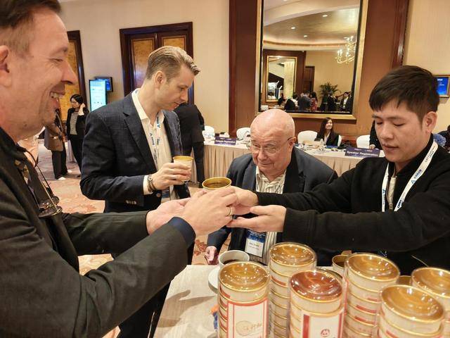 25大湾区论坛“有一种叫云南的生活”引全球共鸣PG电子麻将胡